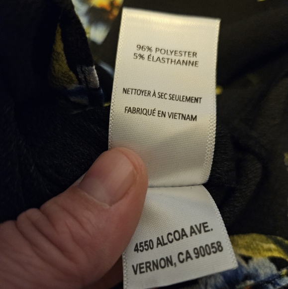 ASTR The Label Floral Bell Sleeve Top Size S - Picture 6 of 7